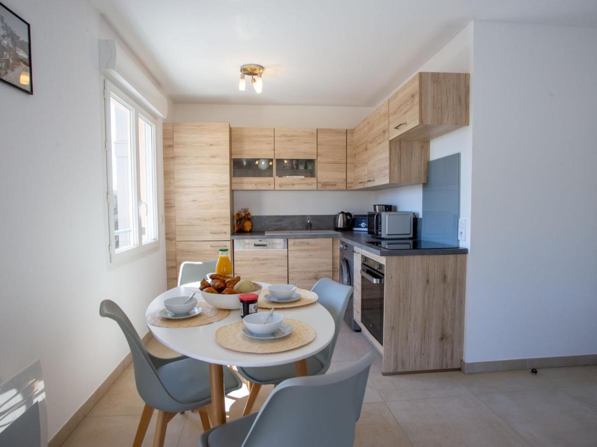 Apartment Le Clos Jardin-1 By Interhome Bormes-les-Mimosas Bagian luar foto
