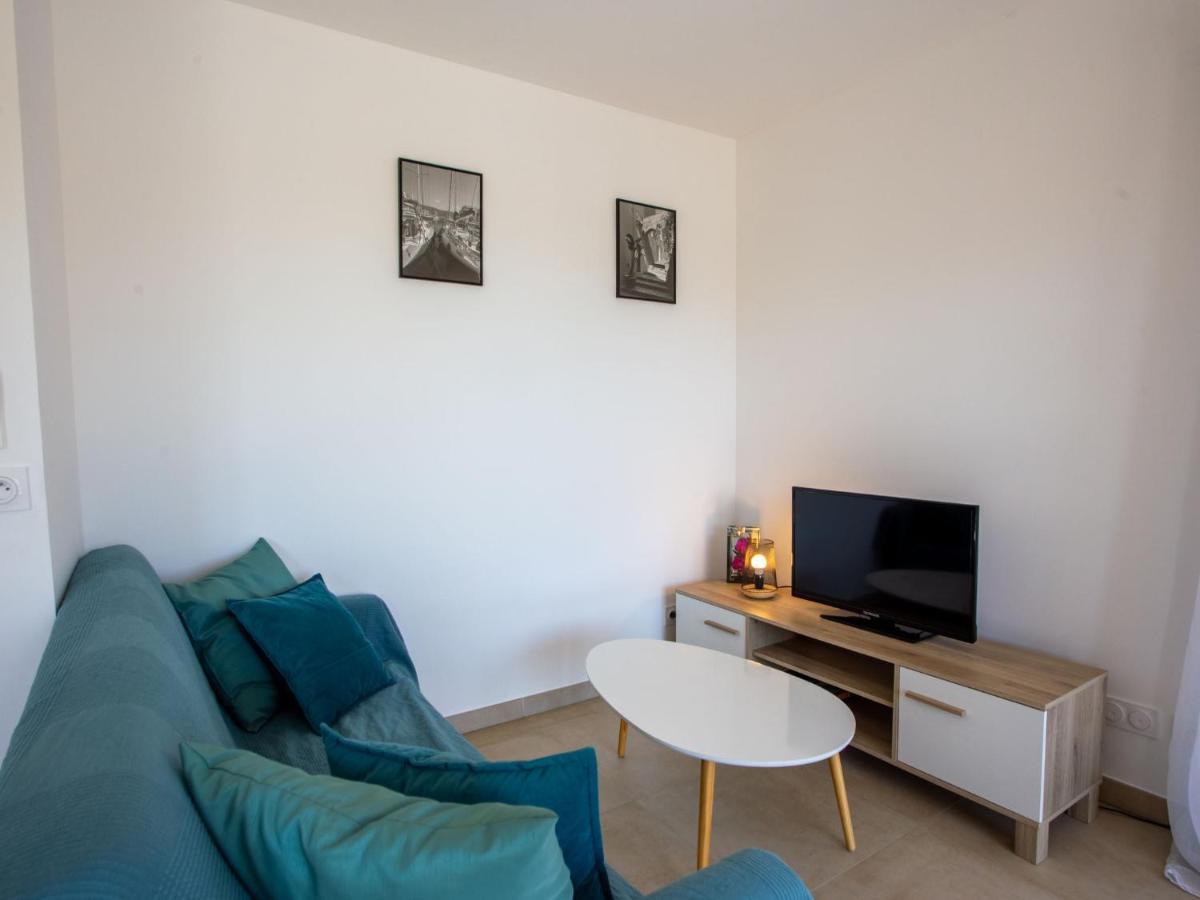 Apartment Le Clos Jardin-1 By Interhome Bormes-les-Mimosas Bagian luar foto
