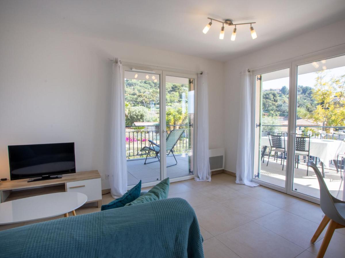 Apartment Le Clos Jardin-1 By Interhome Bormes-les-Mimosas Bagian luar foto