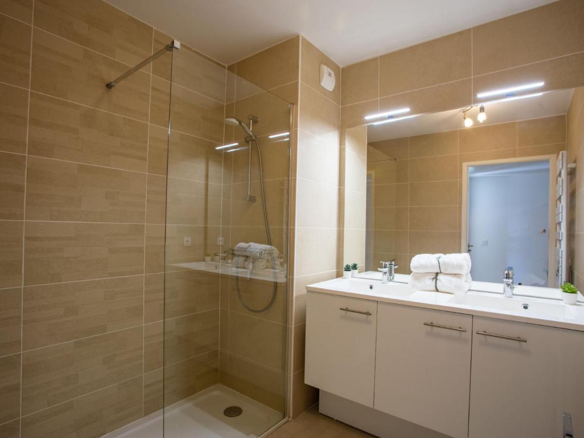 Apartment Le Clos Jardin-1 By Interhome Bormes-les-Mimosas Bagian luar foto